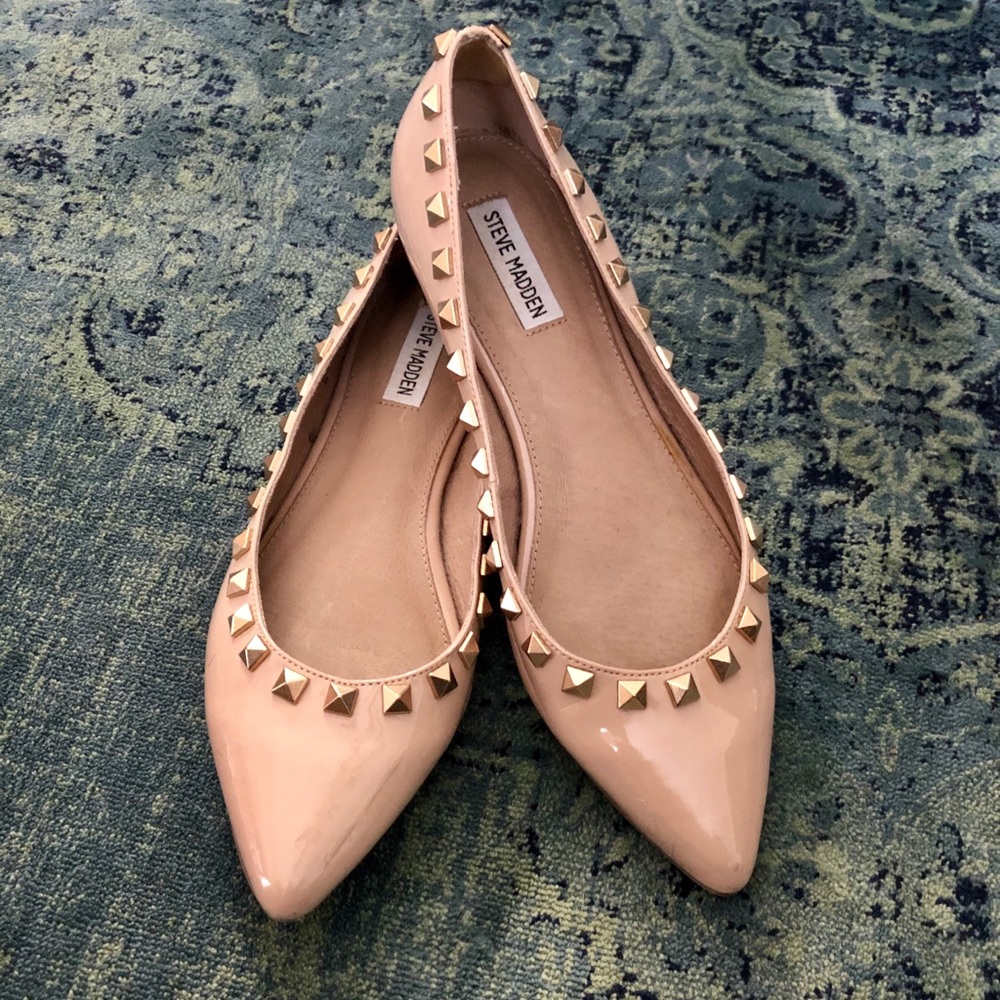 Steve Madden Lansing Studded Patent Flats